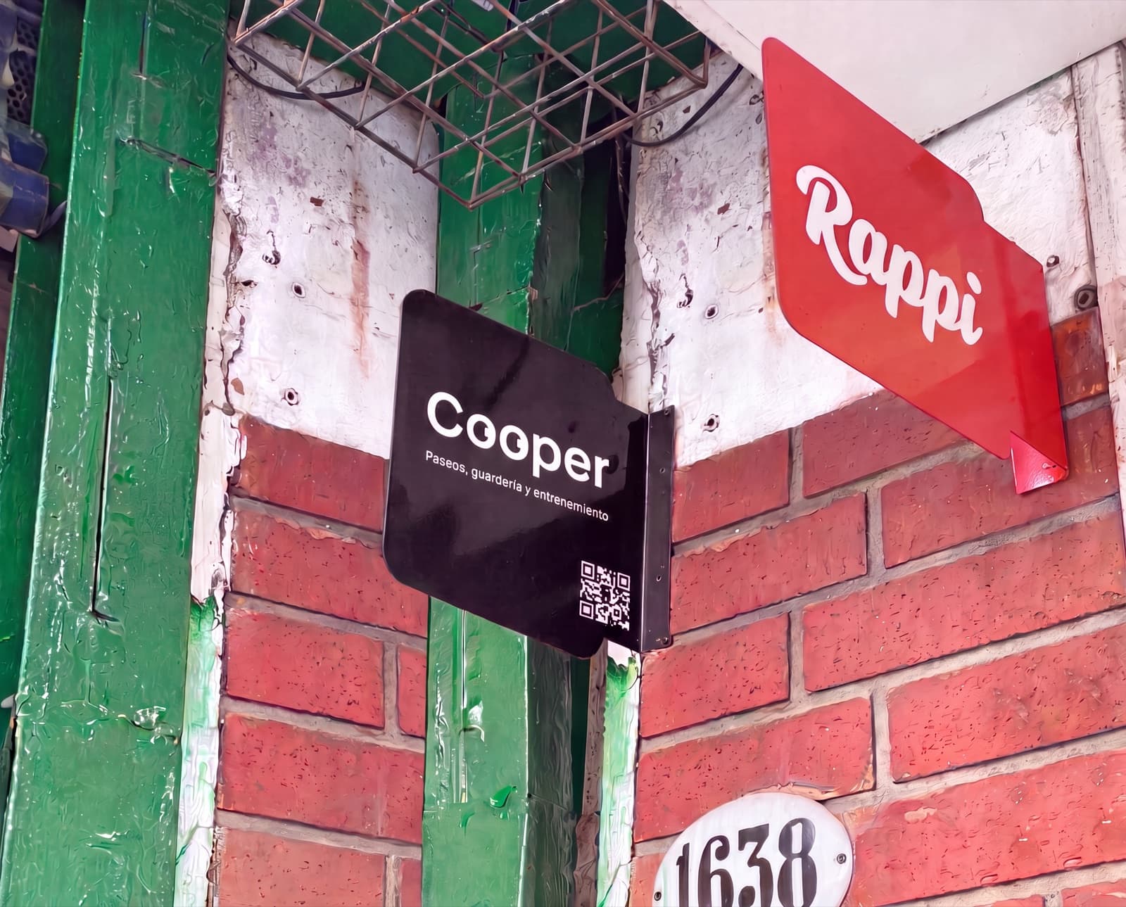 Apps de servicios para perros en Argentina: cómo elegir la mejor (2026)